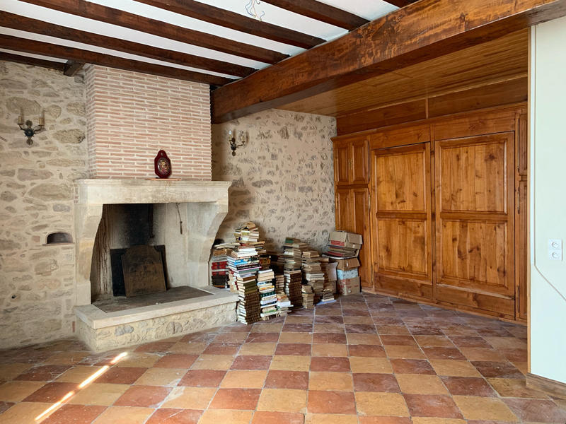 Maison - 252 m² - 8 pièces