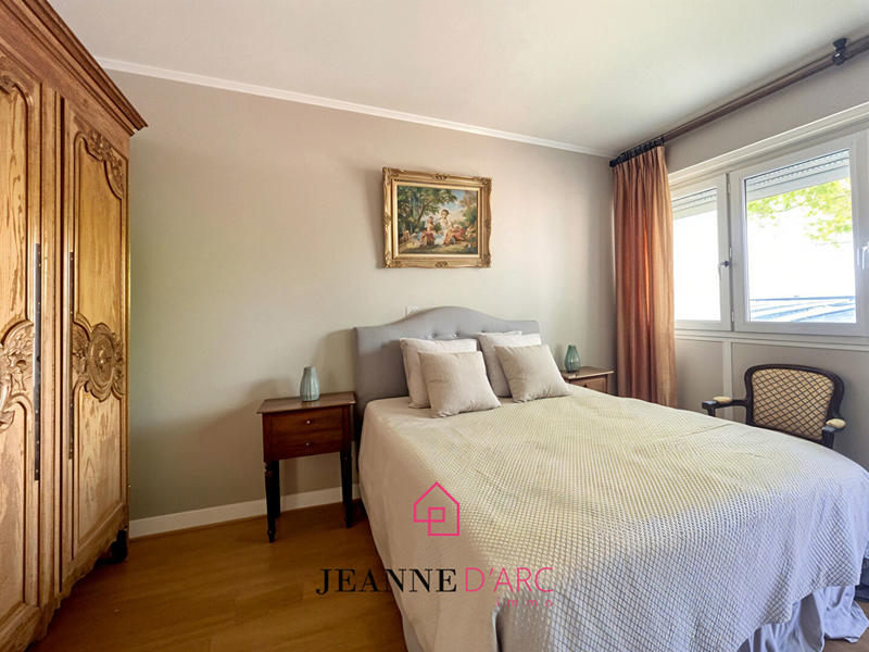 Appartement - 90 m² - 4 pièces