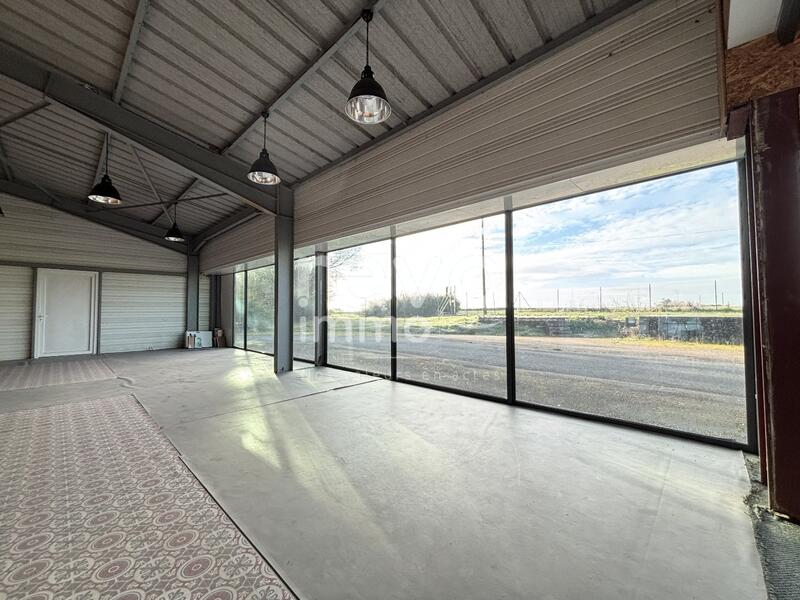 Local d'activités - 2 100 m²