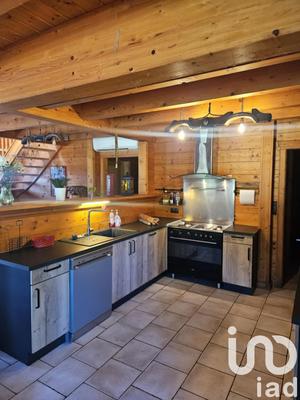 Châlet - 180 m² - 8 pièces