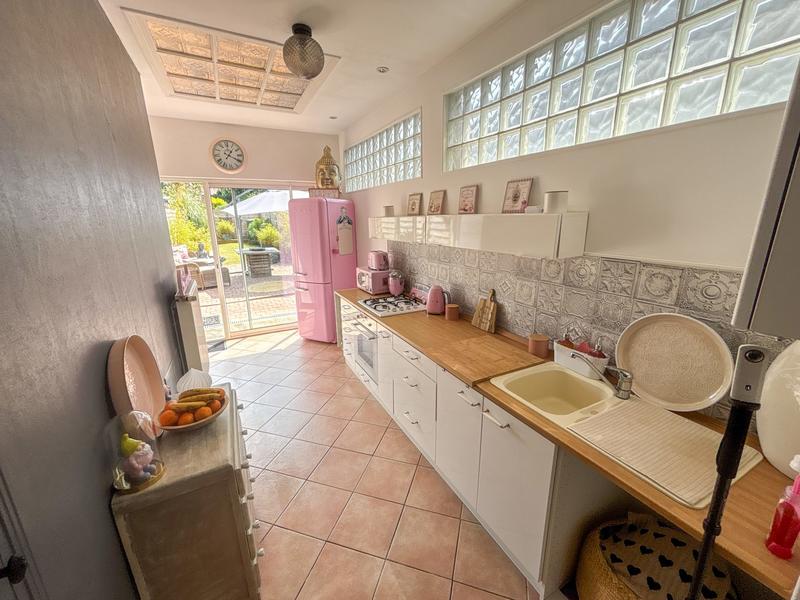 Maison - 98 m² - 4 pièces