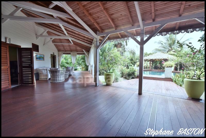 Villa - 153 m² - 6 pièces