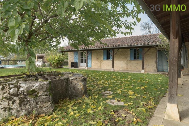 Maison en pierre - 210 m² - 11 pièces