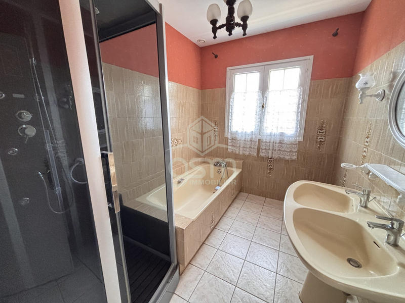 Maison - 129 m² - 4 pièces