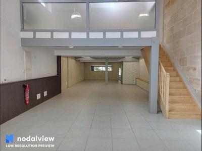 Bureau - 160 m² - 4 pièces