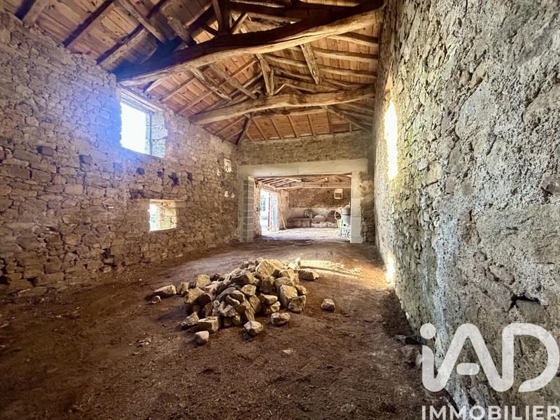 Ferme - 87 m² - 2 pièces