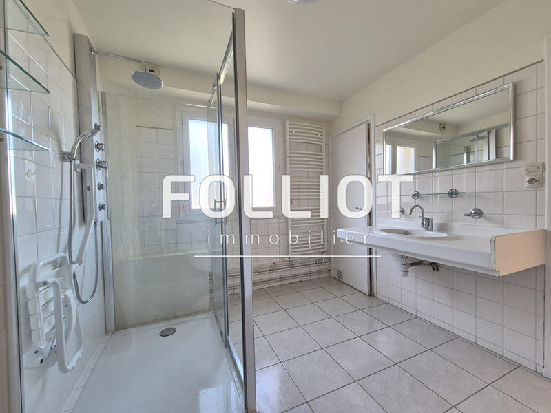 Appartement - 88 m² - 4 pièces