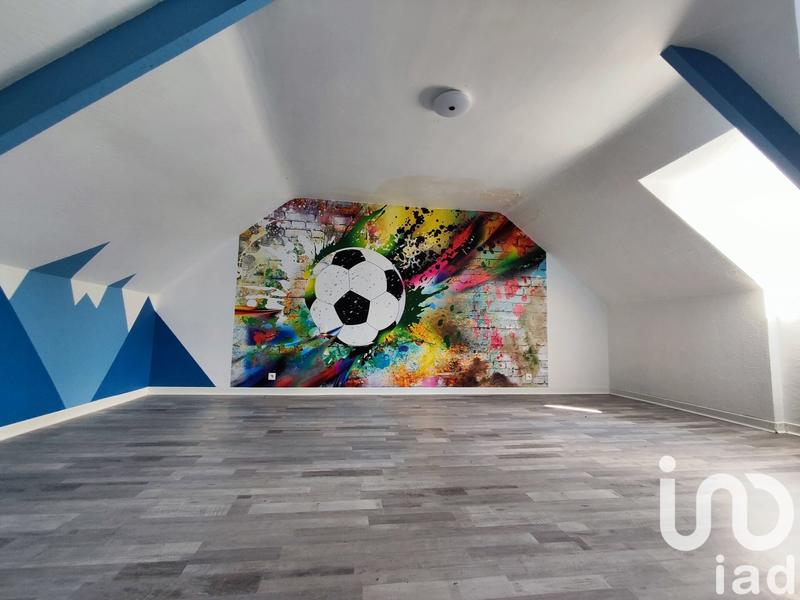 Maison - 200 m² - 7 pièces