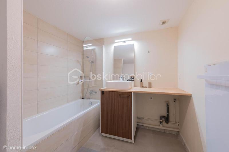 Studio - 55 m² - 1 pièce