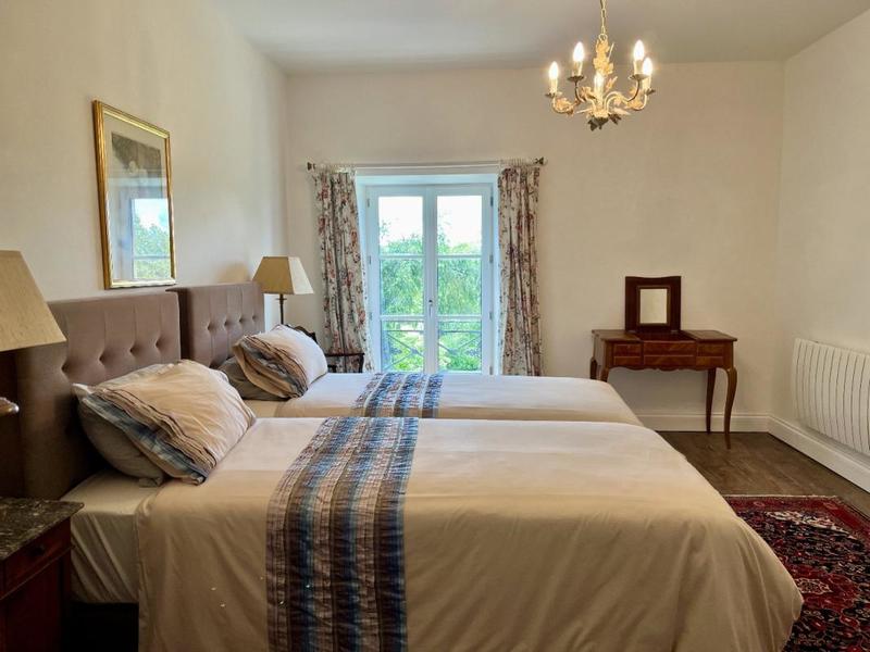 Manoir - 297 m² - 9 pièces