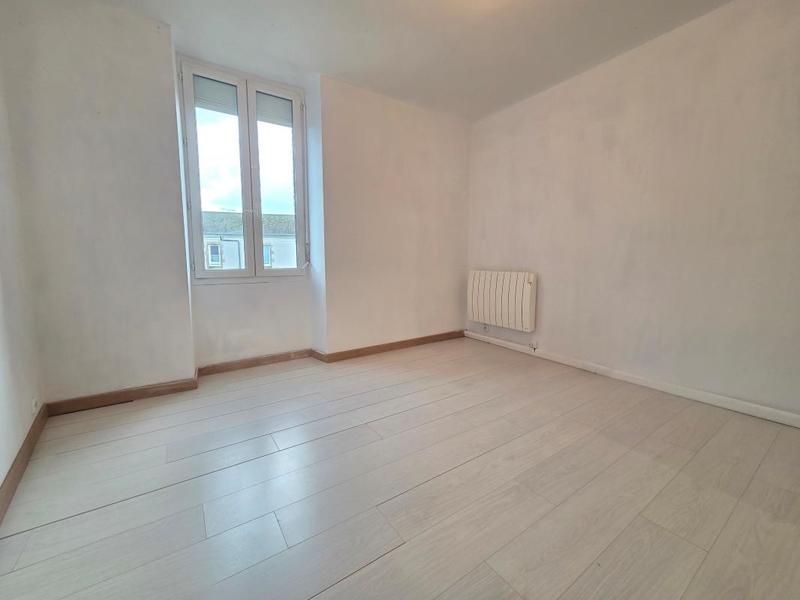 Maison en pierre - 159 m² - 6 pièces