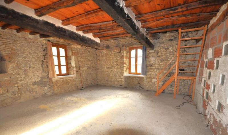 Maison - 288 m² - 12 pièces