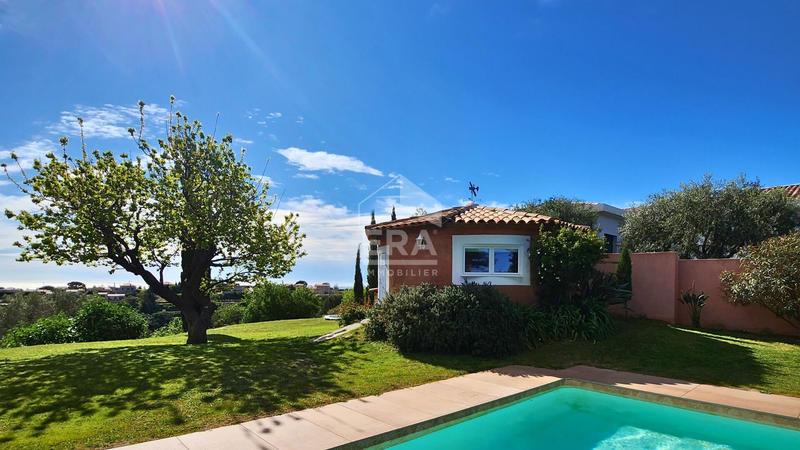 Maison - 193 m² - 7 pièces