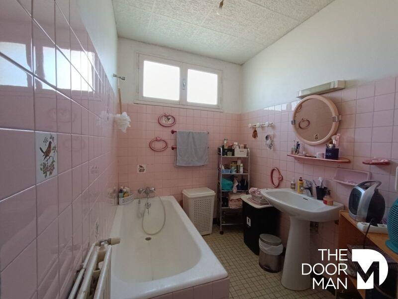 Maison - 175 m² - 7 pièces