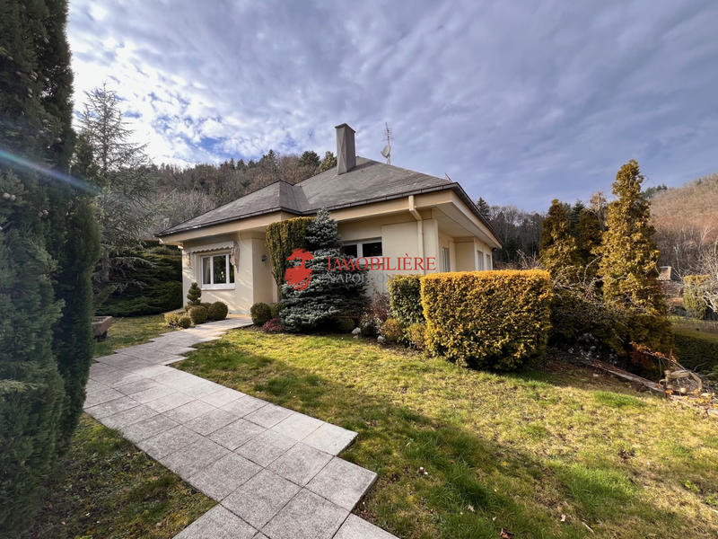 Maison - 140 m² - 5 pièces