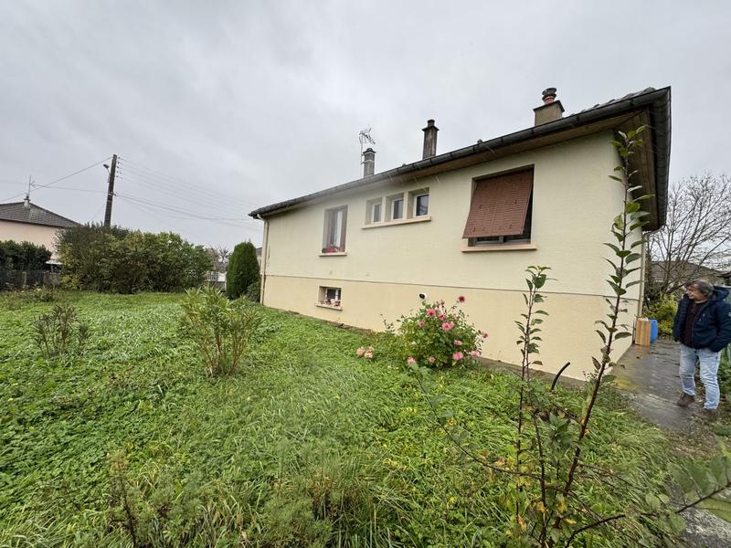 Maison - 90 m² - 4 pièces