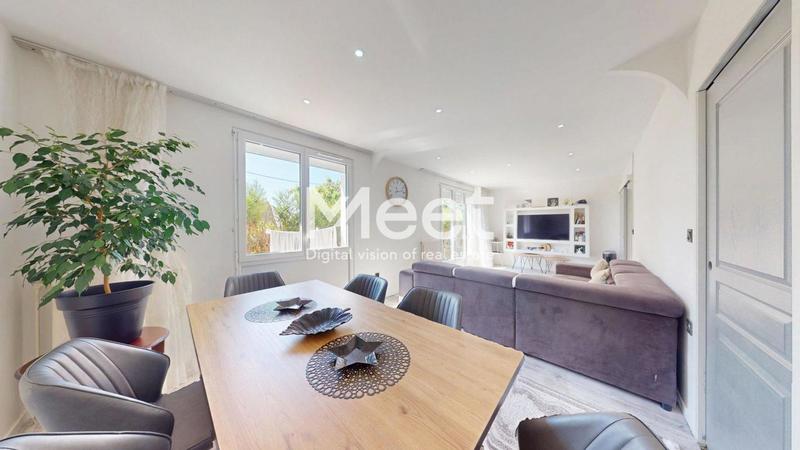 Maison - 125 m² - 5 pièces