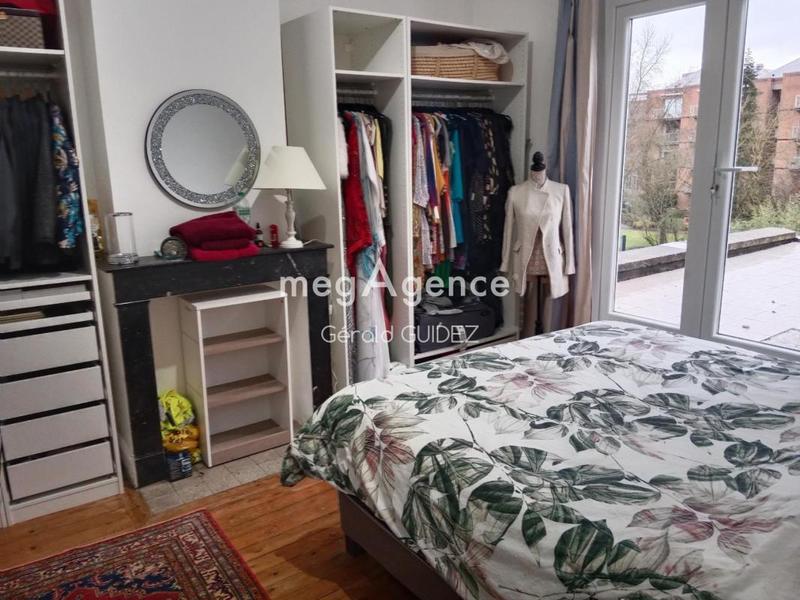 Maison d'architecte - 230 m² - 10 pièces