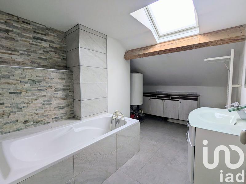 Appartement - 67 m² - 2 pièces