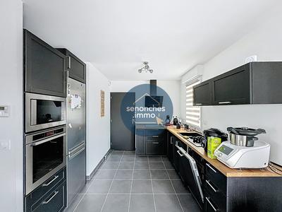 Maison de bois - 157 m² - 6 pièces