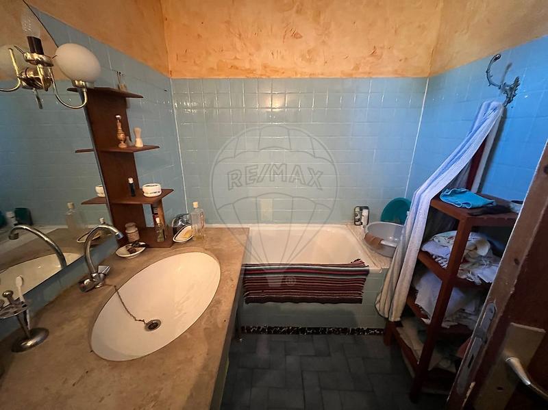 Maison - 200 m² - 8 pièces