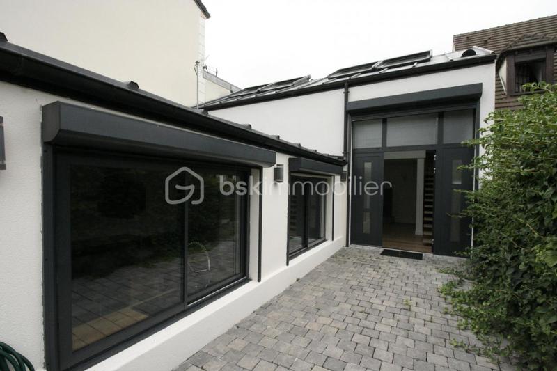 Maison d'architecte - 125 m² - 4 pièces