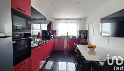 Maison - 110 m² - 4 pièces