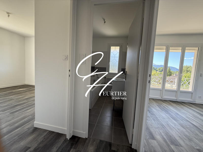 Appartement - 130 m² - 5 pièces