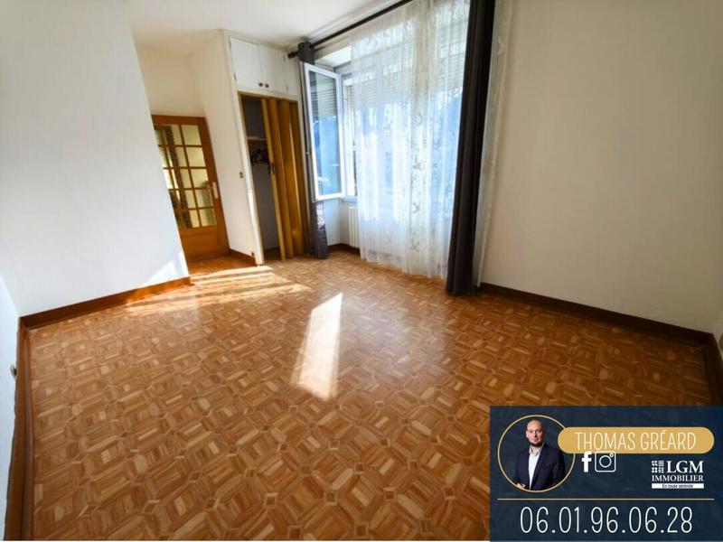 Maison - 90 m² - 3 pièces