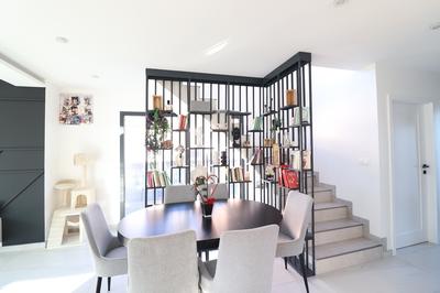 Maison - 187 m² - 4 pièces