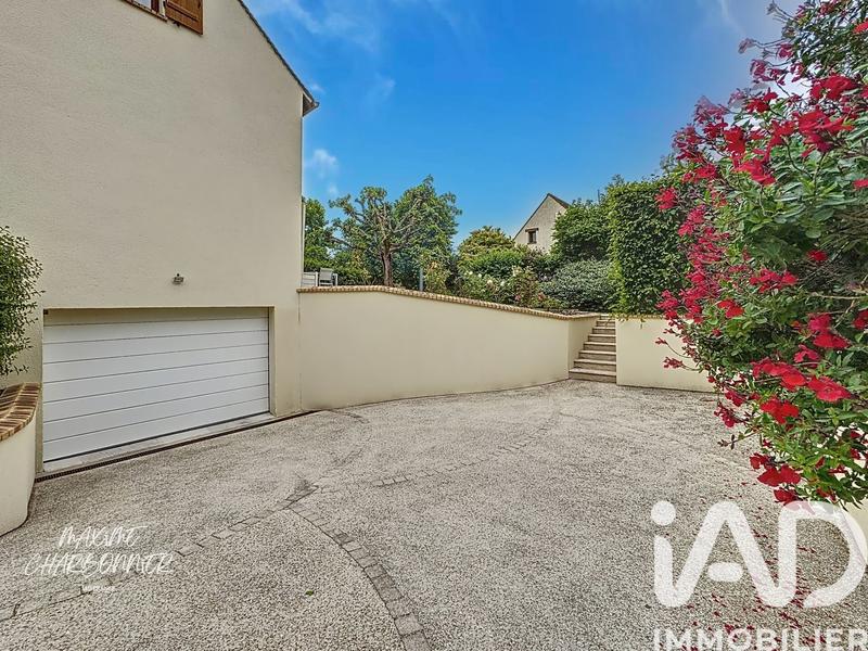 Maison - 150 m² - 5 pièces