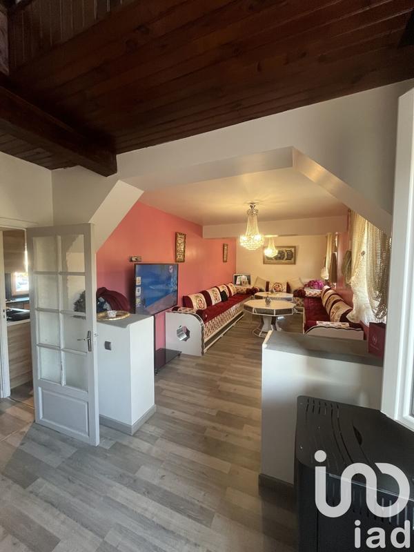 Maison - 104 m² - 5 pièces