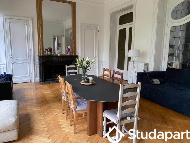 Chambre - 15 m² - 1 pièce