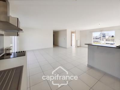 Maison - 100 m² - 4 pièces