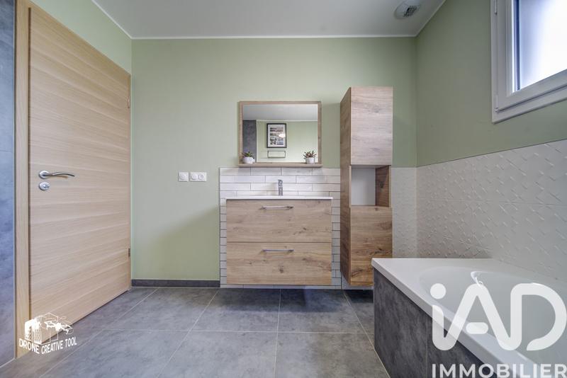 Maison - 113 m² - 6 pièces