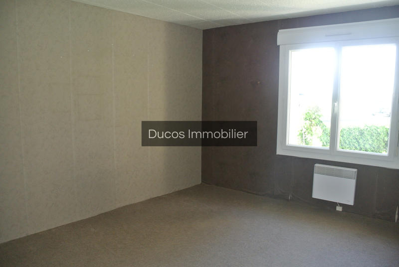 Maison - 223 m² - 9 pièces
