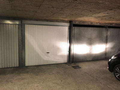 Parking / Garage - 12 m²