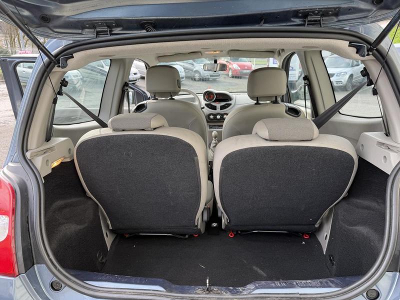 Renault Twingo II 1.2 16v 75 eco2 Trend