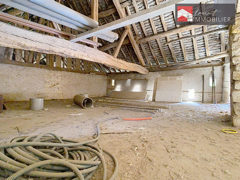 Maison - 200 m² - 3 pièces