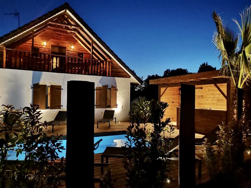 Villa - 210 m² - 5 pièces