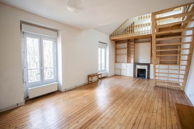 Appartement - 77 m² - 4 pièces