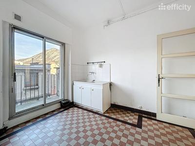 Appartement - 60 m² - 2 pièces