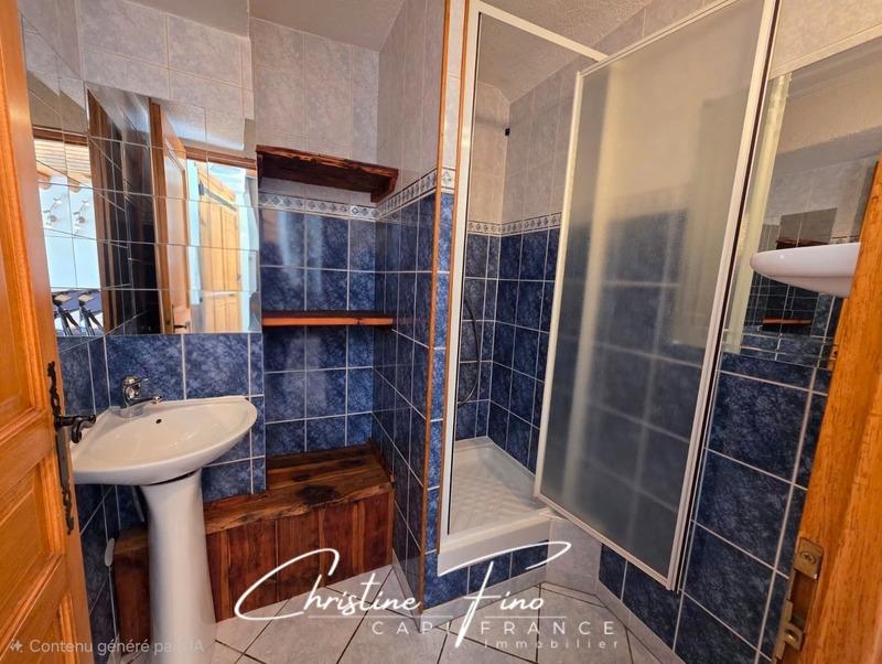 Appartement - 98 m² - 5 pièces