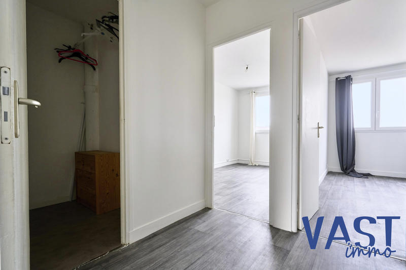 Appartement - 86 m² - 4 pièces