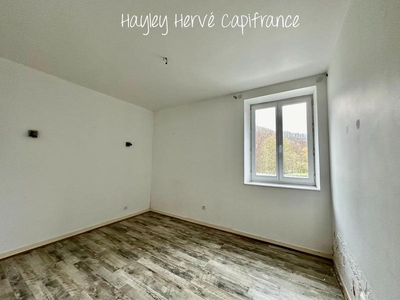 Maison en pierre - 170 m² - 6 pièces