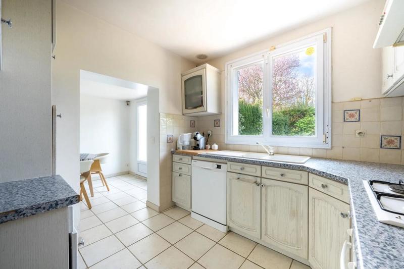 Maison - 140 m² - 7 pièces