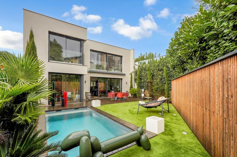 Maison contemporaine - 148 m² - 6 pièces