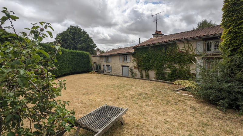 Maison - 150 m² - 4 pièces