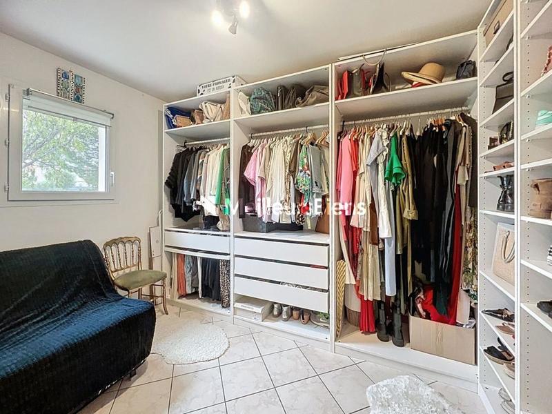 Maison - 141 m² - 6 pièces