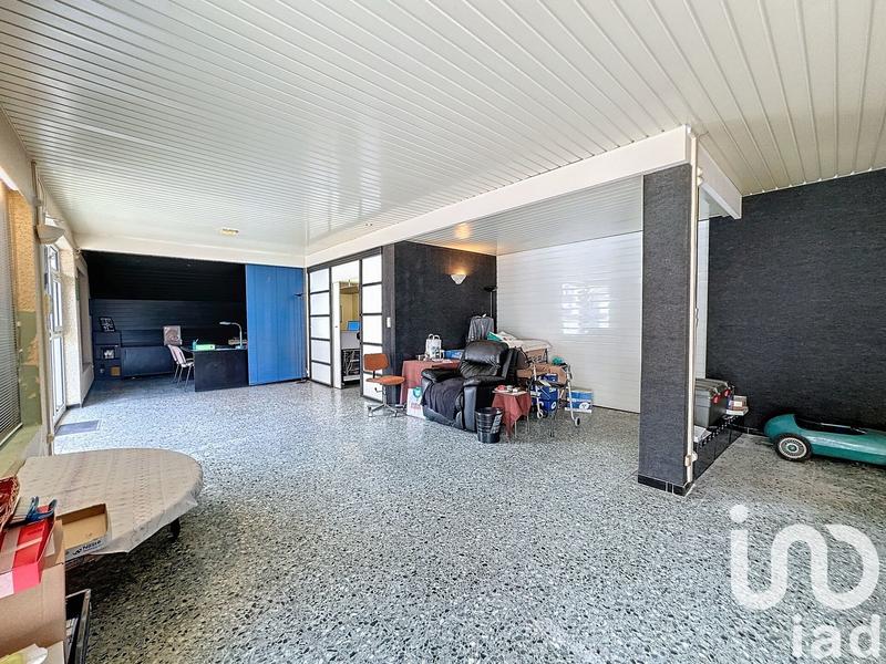 Maison - 182 m² - 3 pièces